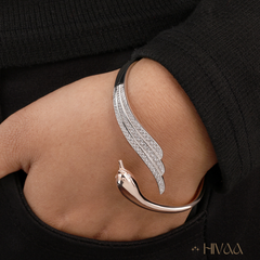 Majestic Winged Serpent Bracelet Elegance