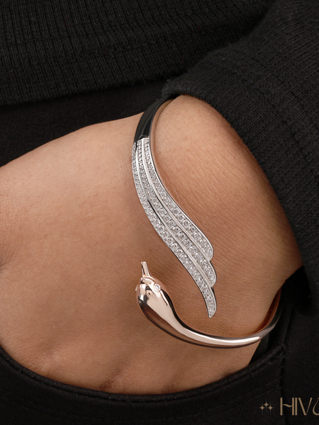 Majestic Winged Serpent Bracelet Elegance