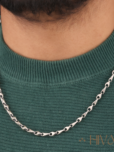 Luxury Men’s Chain – Polished Silver Finish