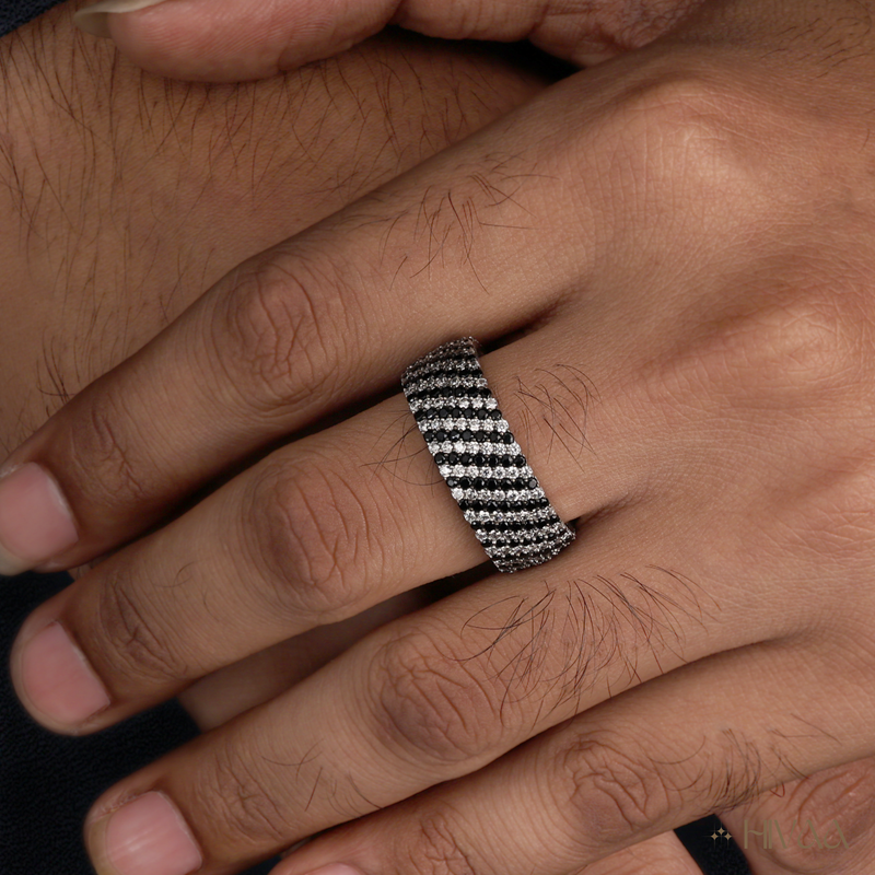 Black & White Diamond Band Ring