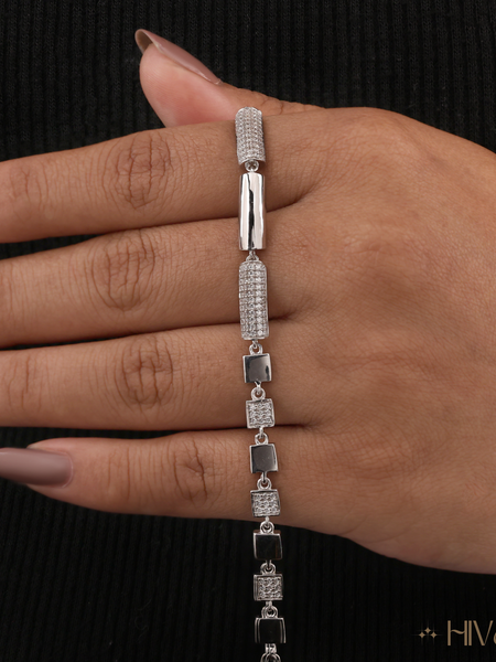 Contemporary Square Design Bracelet With Radiant Style