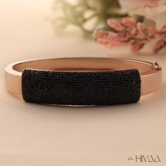 Sophisticated Bracelet With Black Diamond Finish