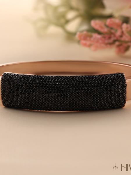 Sophisticated Bracelet With Black Diamond Finish