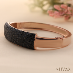 Sophisticated Bracelet With Black Diamond Finish