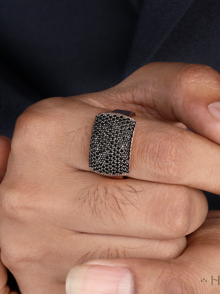 Striking Black Diamond Men’s Ring