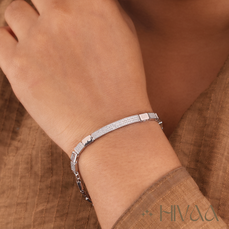 Graceful Silver Pave Link Bracelet for Daily & Party Wear