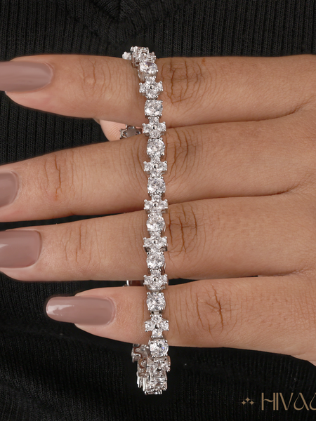 Sparkling Classic Diamond Tennis Bracelet