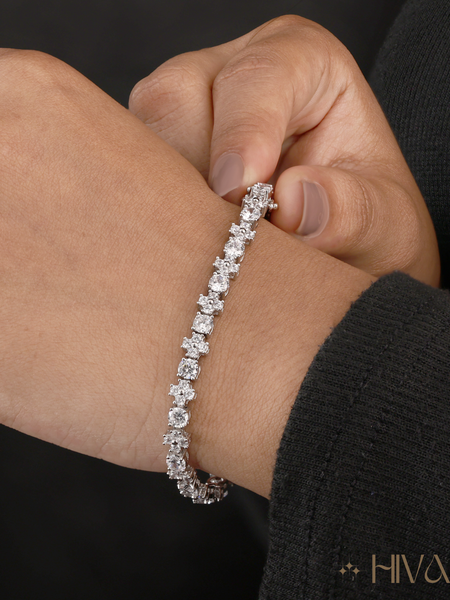 Sparkling Classic Diamond Tennis Bracelet
