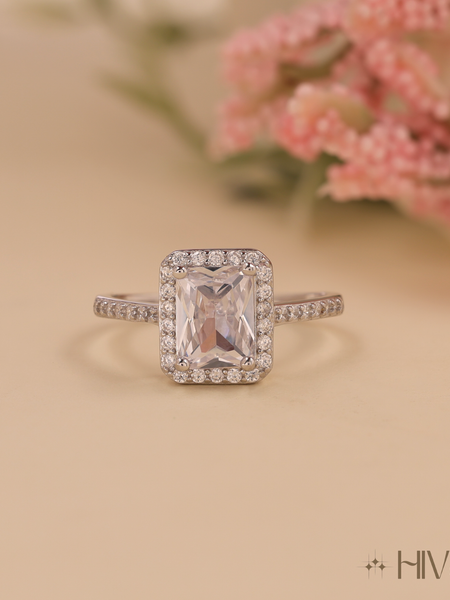 Sparkling Halo Princess Cut Ring