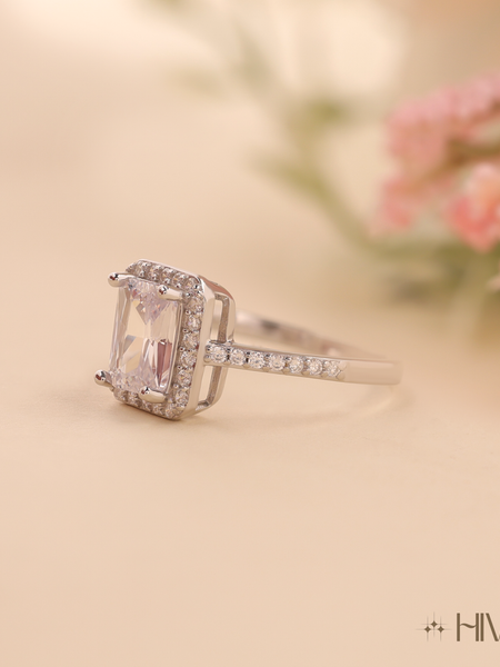 Sparkling Halo Princess Cut Ring
