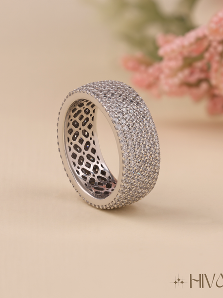 Refined Wide Band Diamond Stylist Ring
