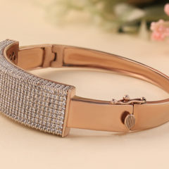 Refined Rose Gold Plated Bracelet With Crystal Rows