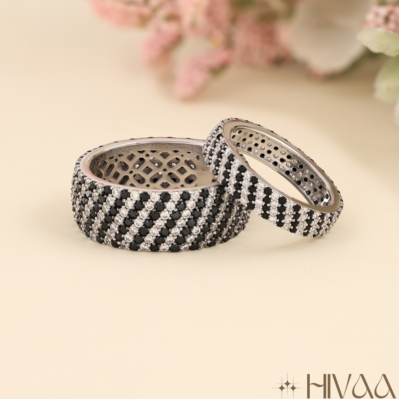 Wide And Narrow Chevron Pattern Diamond Couple Rings