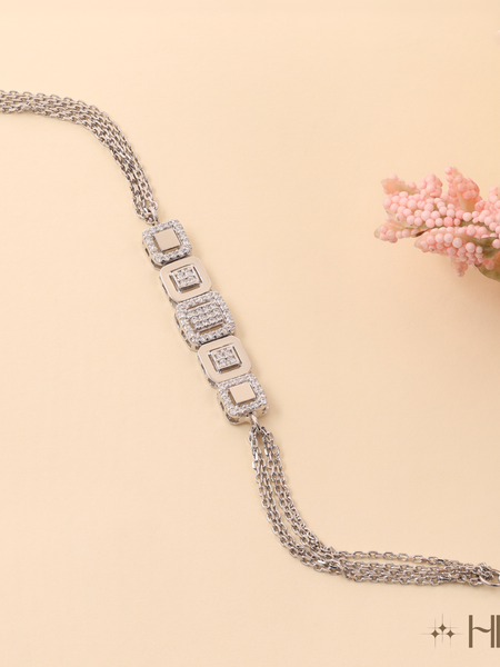 Stylish Square Link With Sparkling Accents