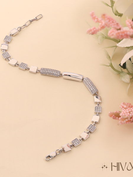 Contemporary Square Design Bracelet With Radiant Style