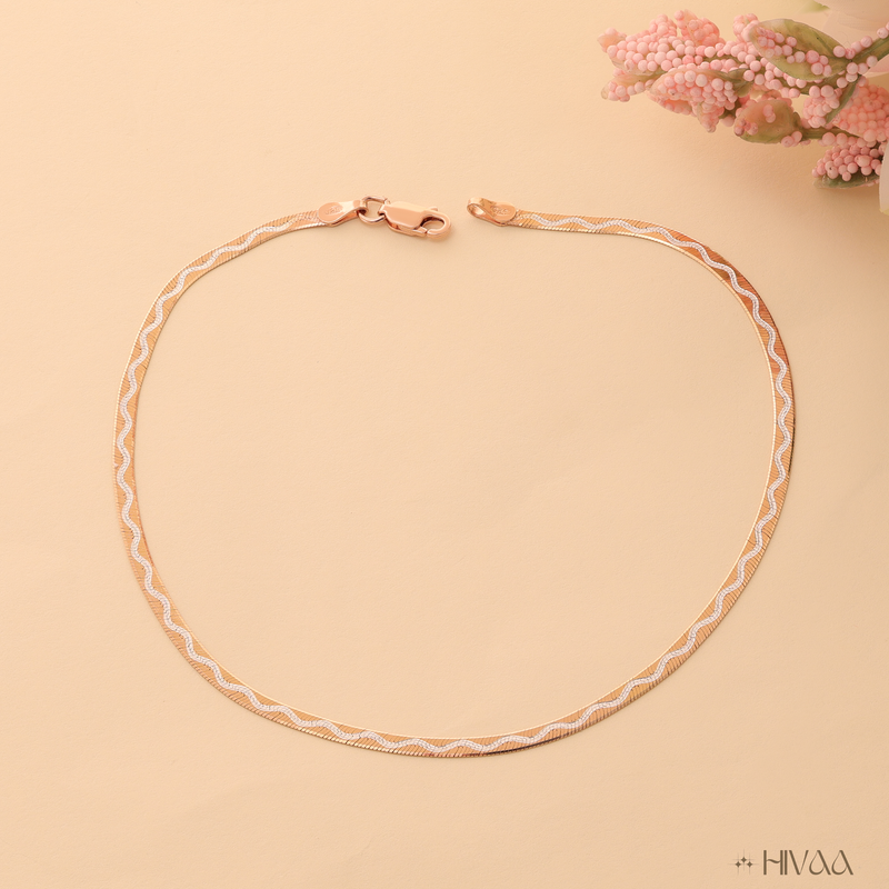 Flat Herringbone with Wave Design