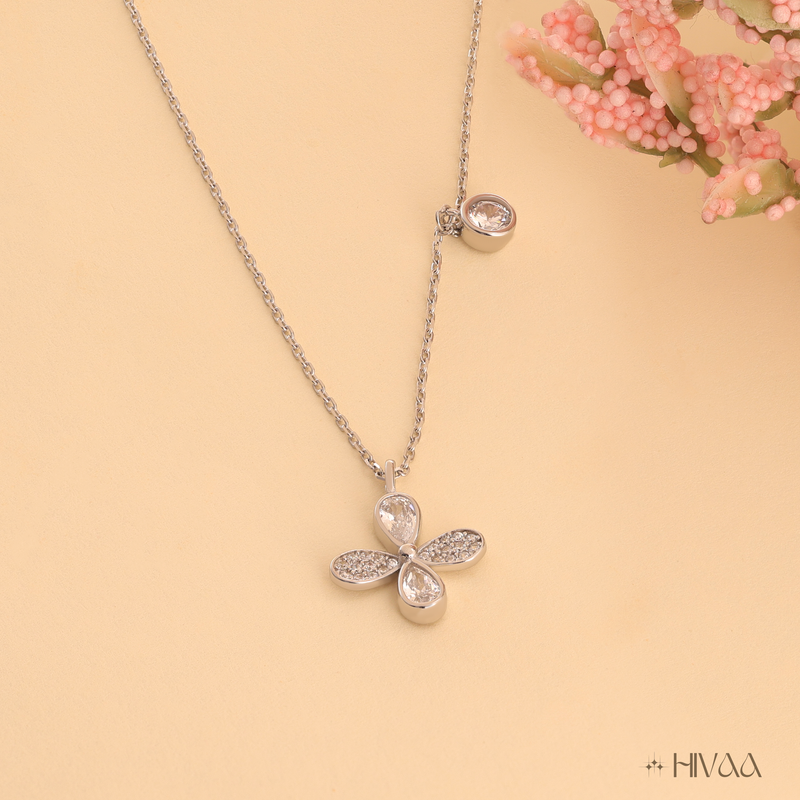 Four-Leaf Clover Pear-Cut Diamond/CZ Necklace