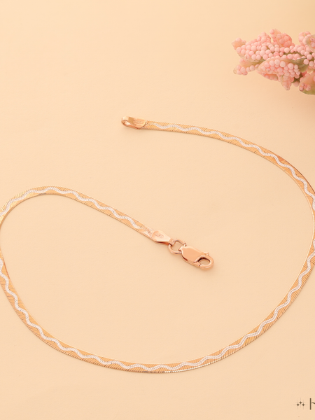 Flat Herringbone with Wave Design