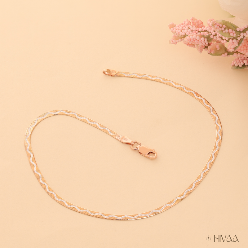 Flat Herringbone with Wave Design