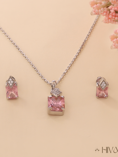 Charming Pink Stone Sparkling Pendant Set