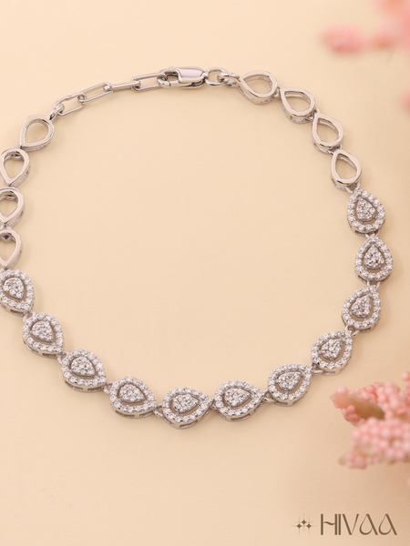 Dazzling Teardrop Charm Fashion Bracelet