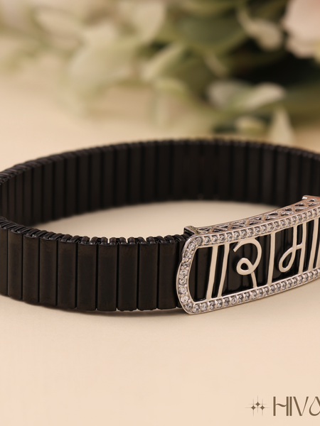 Stylish Black Hope Charm Bracelet In 