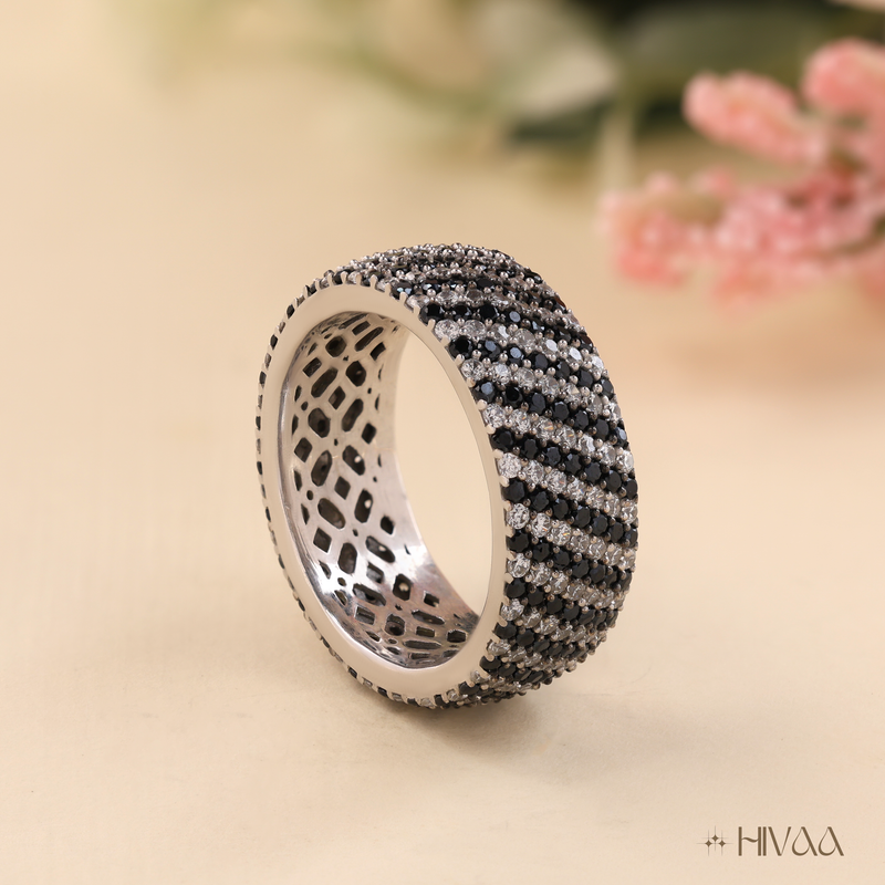 Black & White Diamond Band Ring