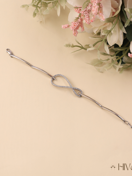 Infinite Sparkle Style Silver Design Bracelet
